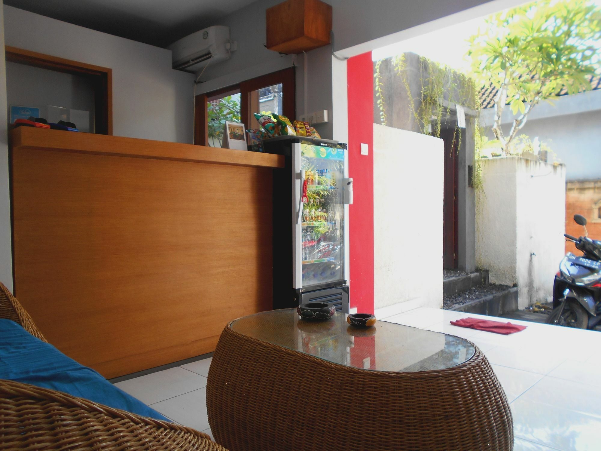 Reddoorz At Kerobokan Seminyak 2 Zewnętrze zdjęcie