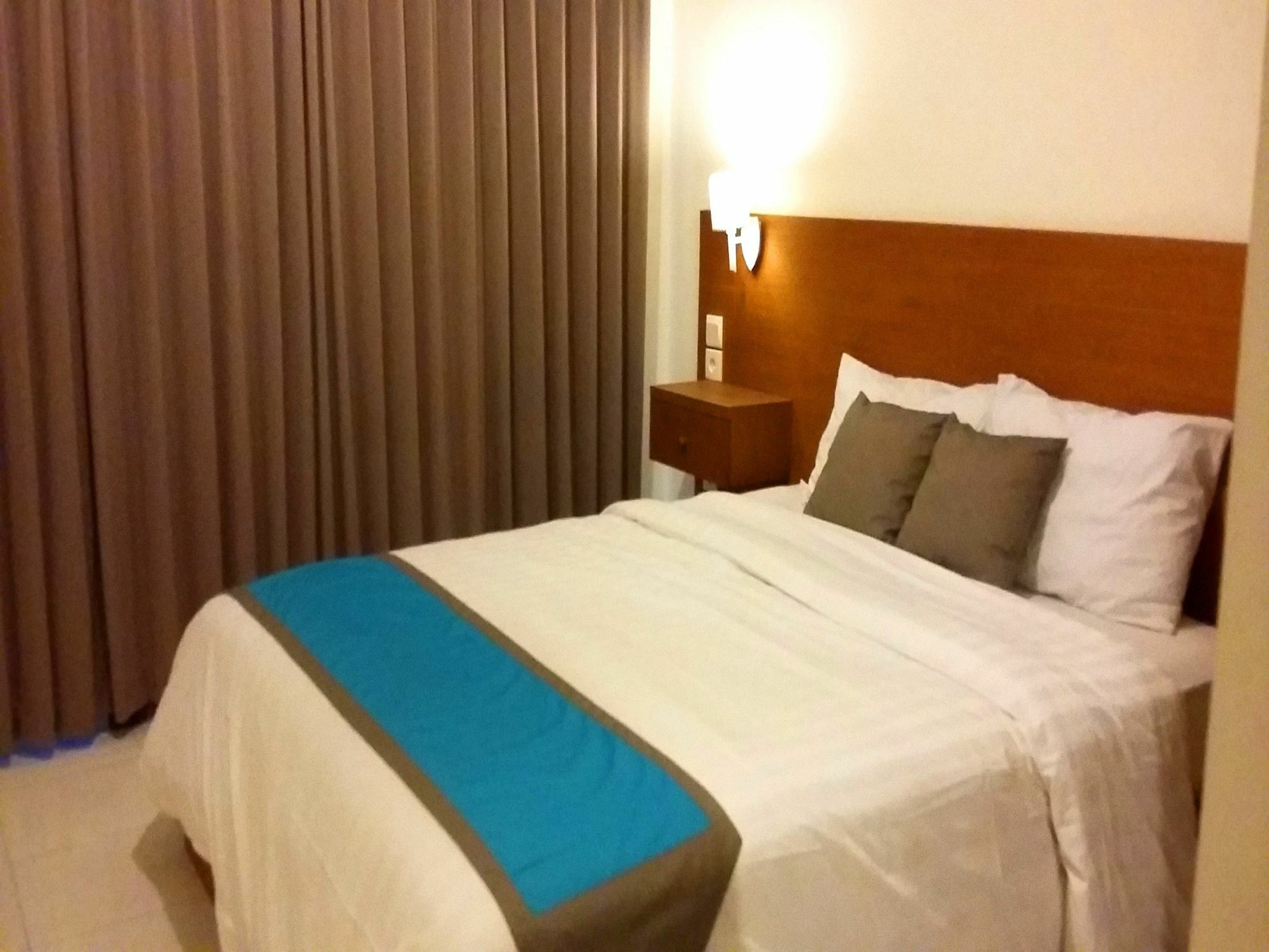 Reddoorz At Kerobokan Seminyak 2 Zewnętrze zdjęcie