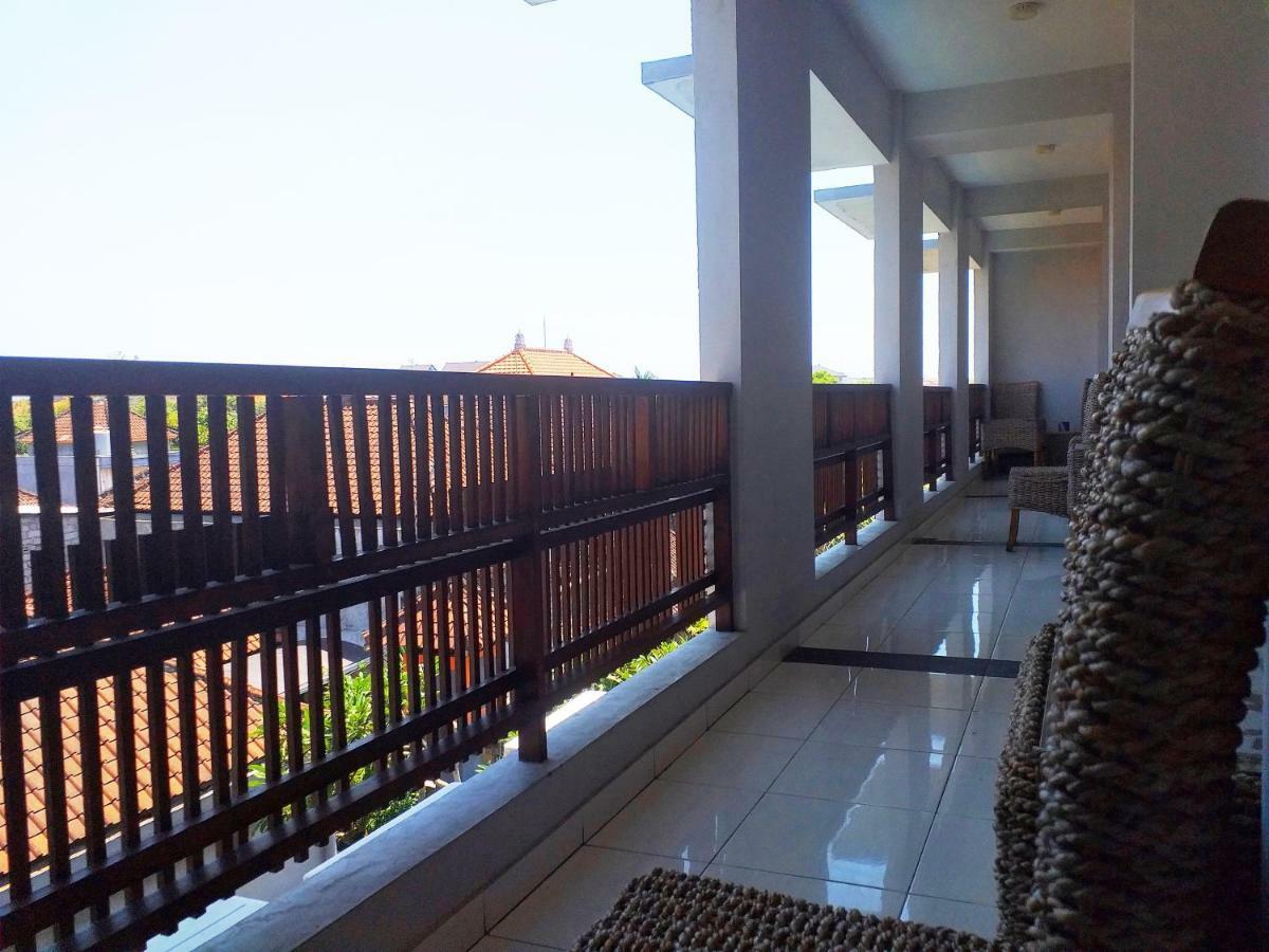 Reddoorz At Kerobokan Seminyak 2 Zewnętrze zdjęcie